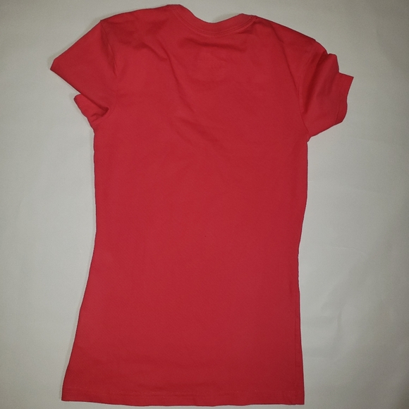 Nike red dri fit shirt. Size Extra Small (XS) - Picture 2 of 6